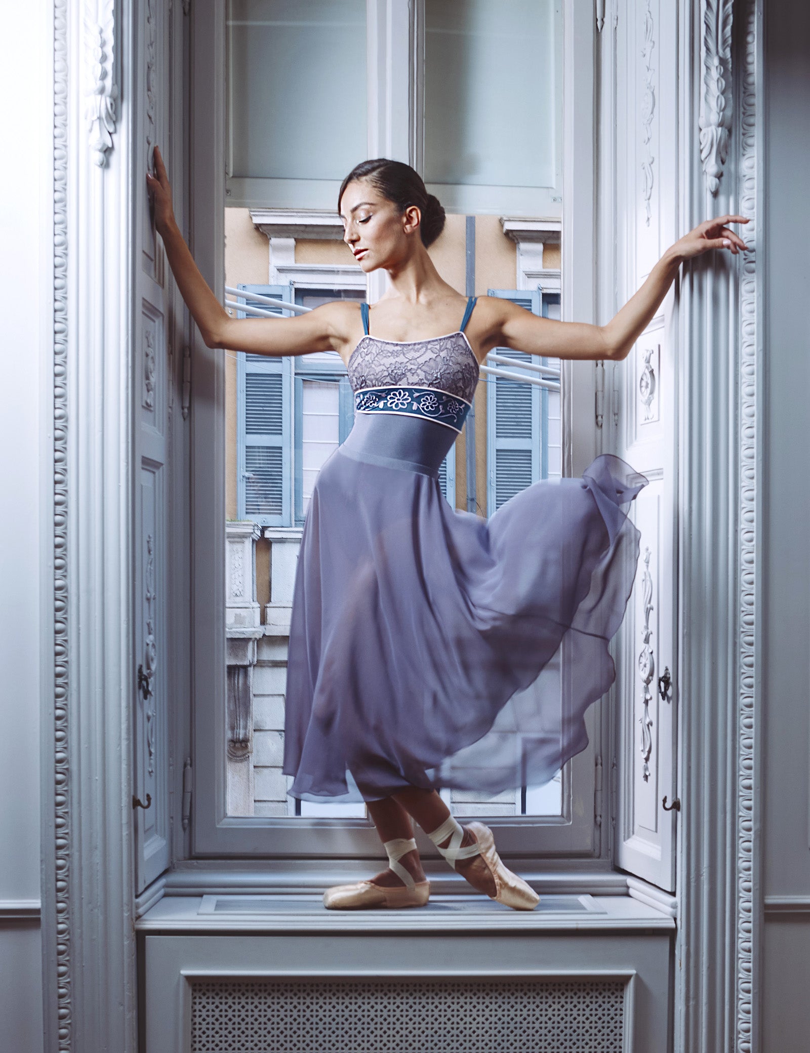 Golden Label - Dance Leotards – DellaLo' Milano