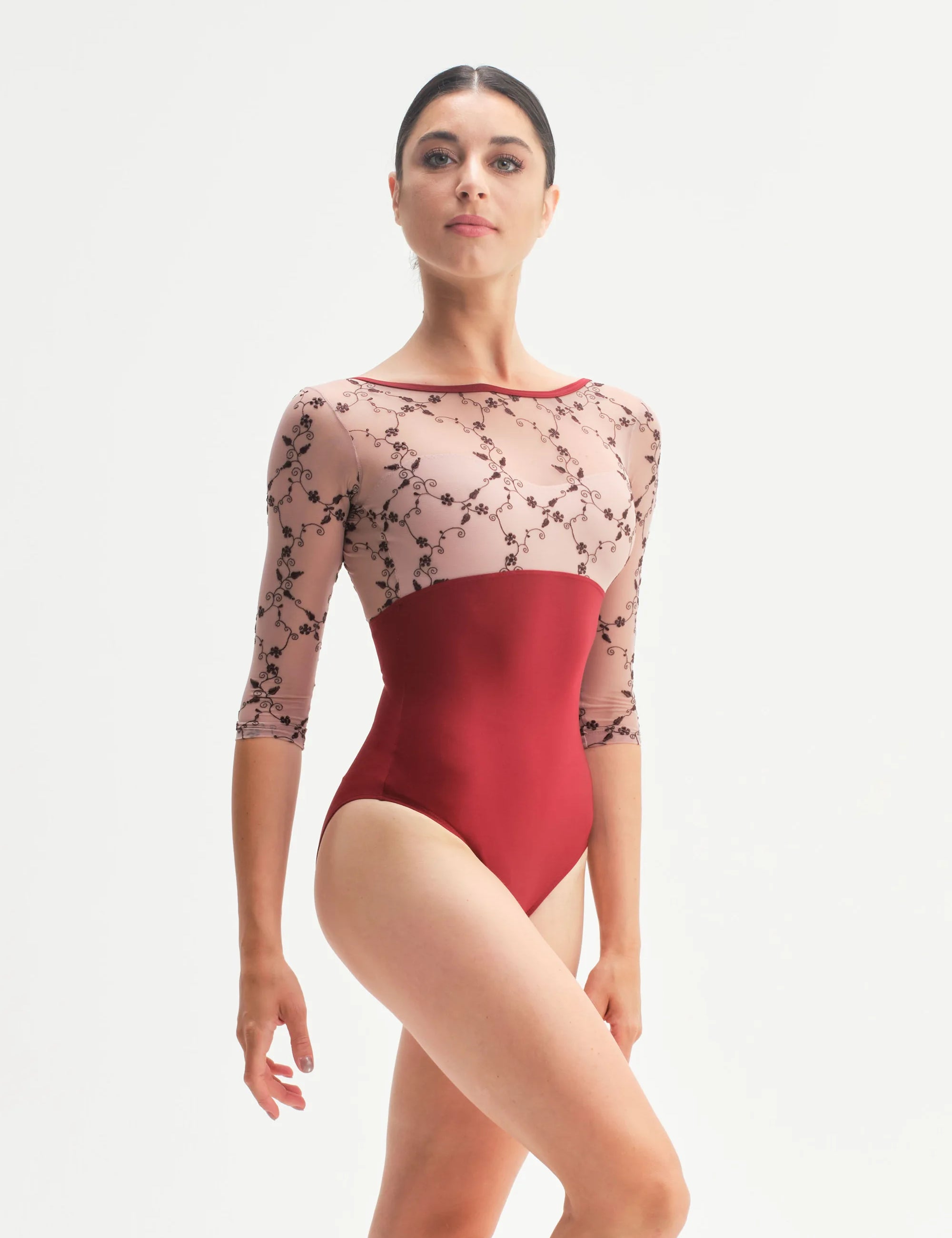 DianaDI2021BordeauxF-DellaLoLeotard.webp