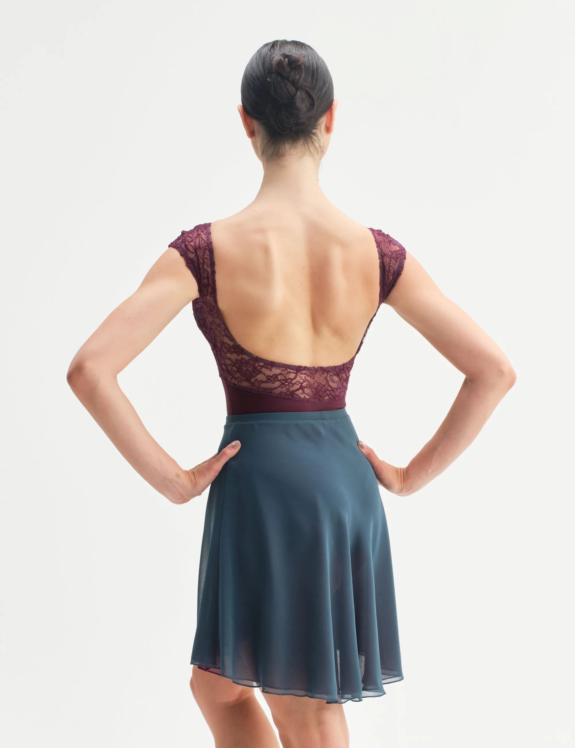 DoubleSognoskirt26-ArdesiaB.webp