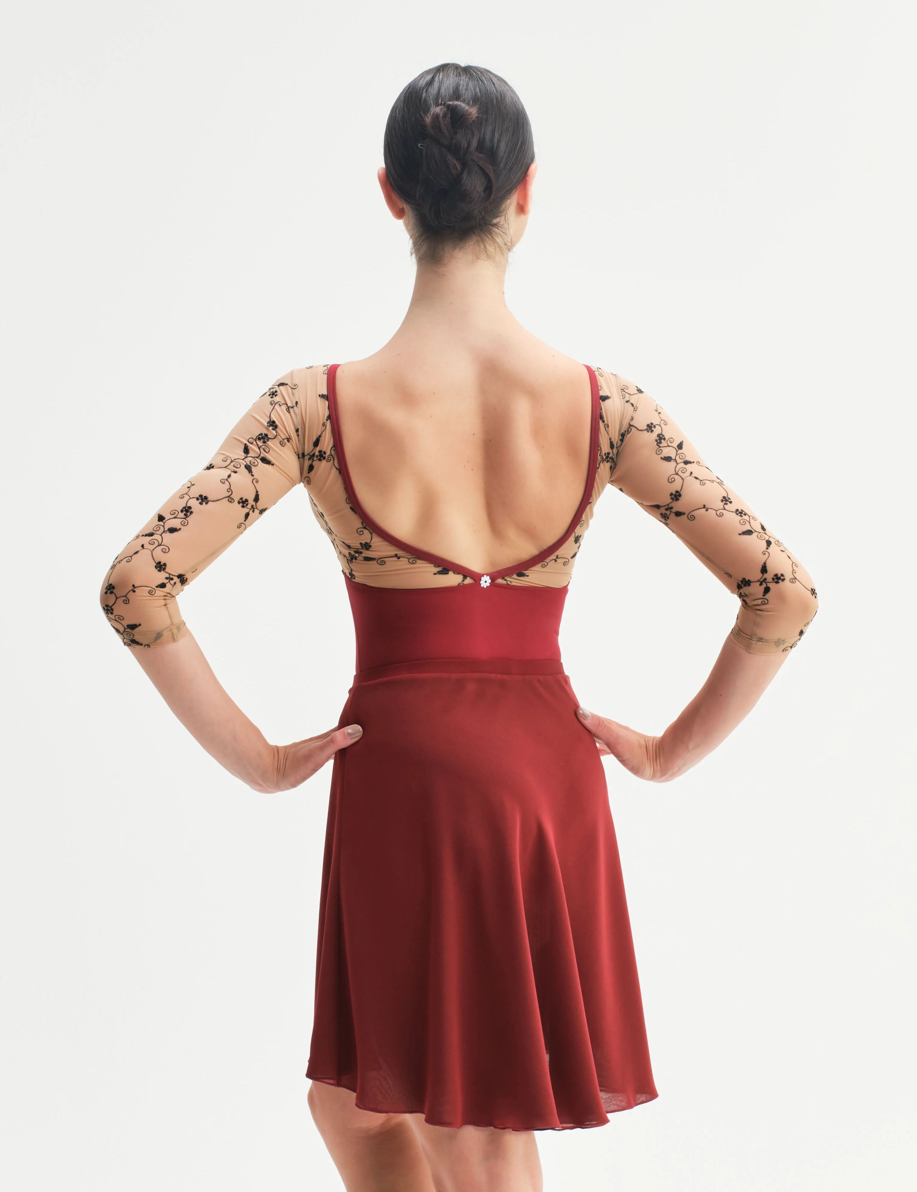 DoubleSognoskirt26-BordeauxB.webp