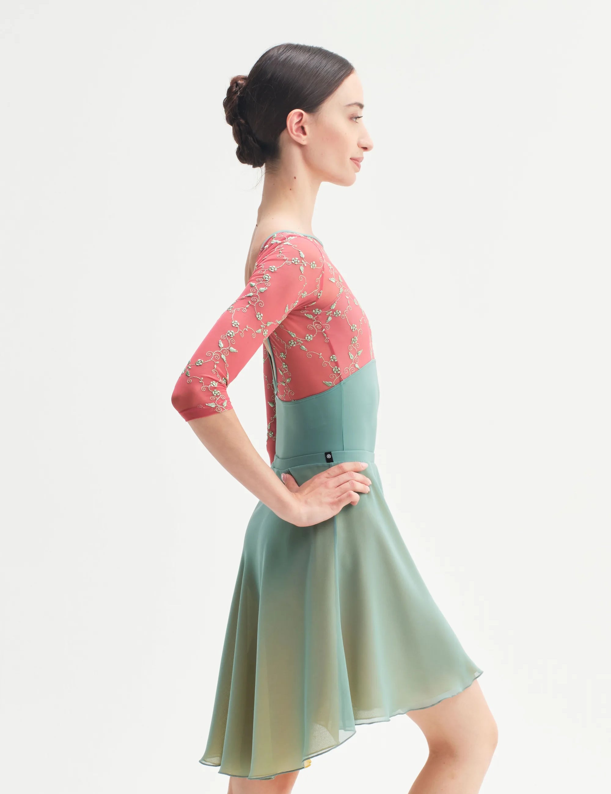 DoubleSognoskirt26-SalviaS.webp