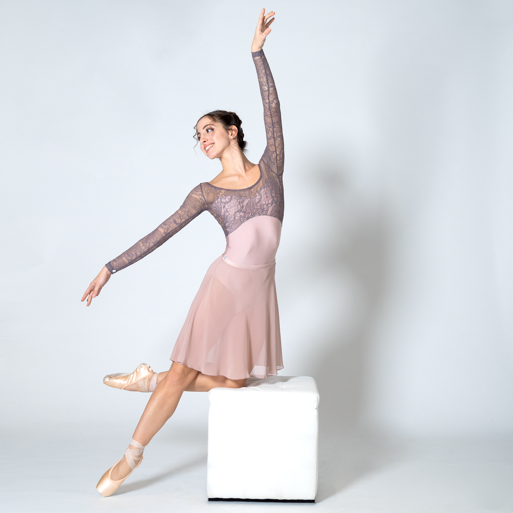 Dellalomilano 2023年新作 Tersicore Sサイズ-